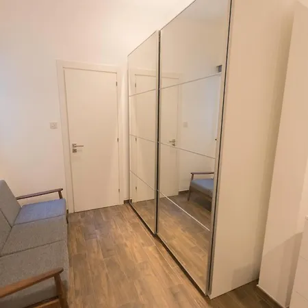 4 Bedroom Near Seafront * Слима