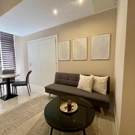Apartament 4 Bedroom Near Seafront Sliema