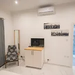 4 Bedroom Near Seafront * Слима